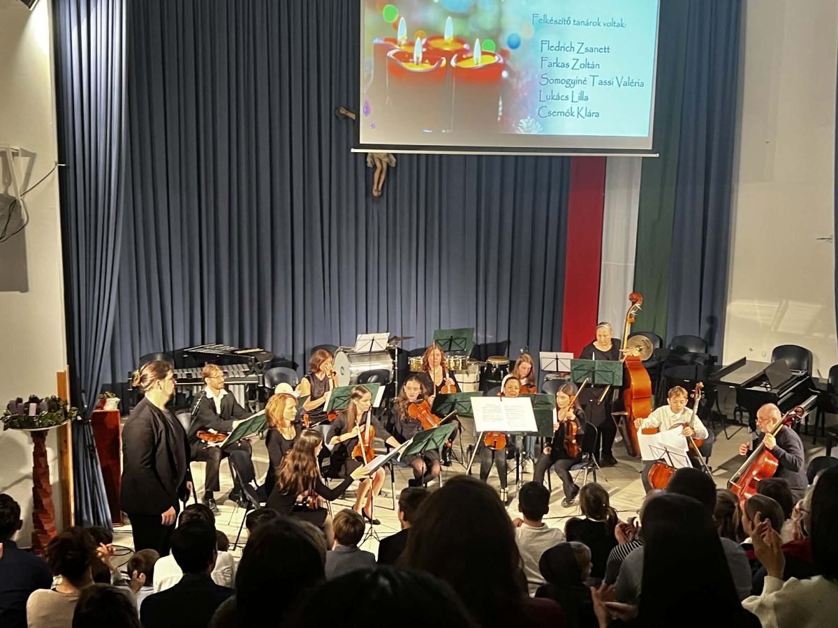 Adventi hangversenyt tartottunk