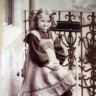 Czövek Erna gyermekkorában